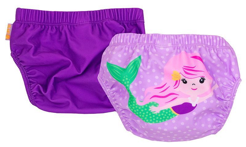 Zwei lilafarbene Schwimmwindeln. Eine ist einfarbig, die andere hat ein Meerjungfrauen-Motiv mit Tupfen. Elastischer Bund.