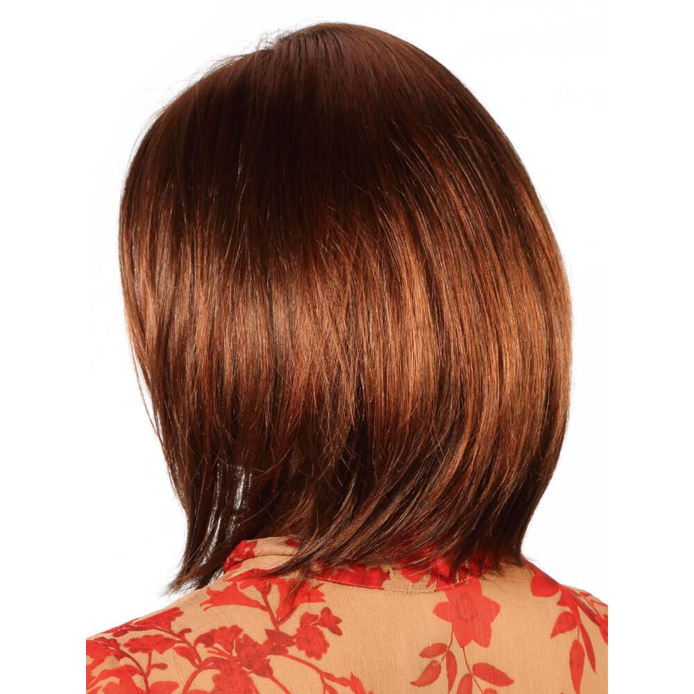 Perücke Megan von trendhair. Rotbraune, schulterlange Kunsthaarperücke mit Stufenschnitt. Rückansicht.