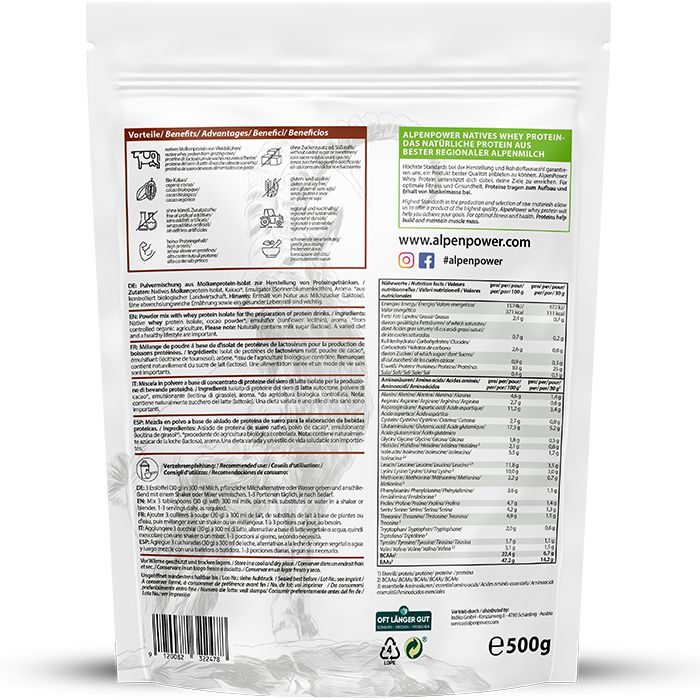 AlpenPower Native Whey Isolat-Schoko. Weiße Verpackung mit Produktinformationen, Nährwertangaben und Text in mehreren Sprachen.