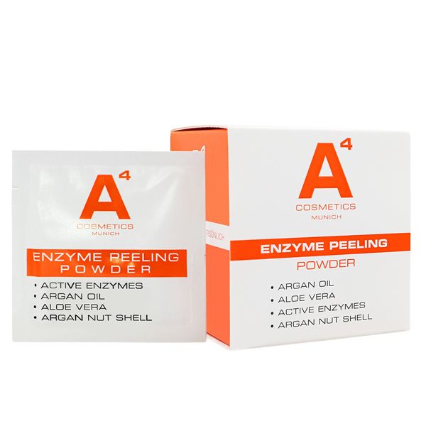 A4 Cosmetics Enzyme Peeling Powder. Weiße Beutel und Schachtel mit orangefarbenen Akzenten. Produktname und Inhaltsstoffe.