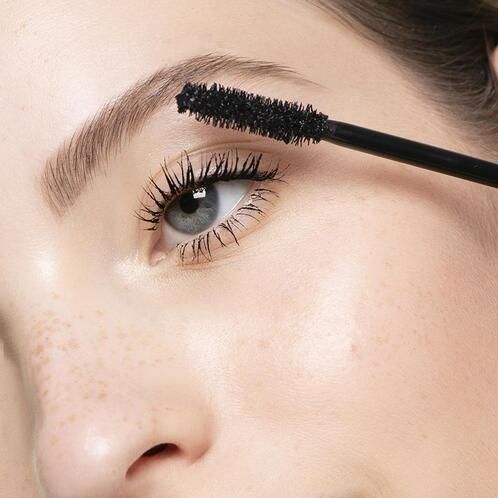 KORRES Black Volcanic Minerals Drama Volume Mascara Black