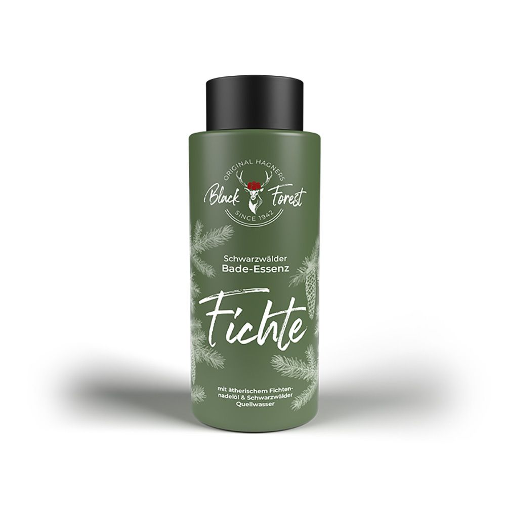Grüne Flasche mit schwarzem Deckel. Aufschrift: Original Black Forest, Bade-Essenz Fichte. Mit ätherischem Fichtenöl und Schwarzwälder Quellwasser.