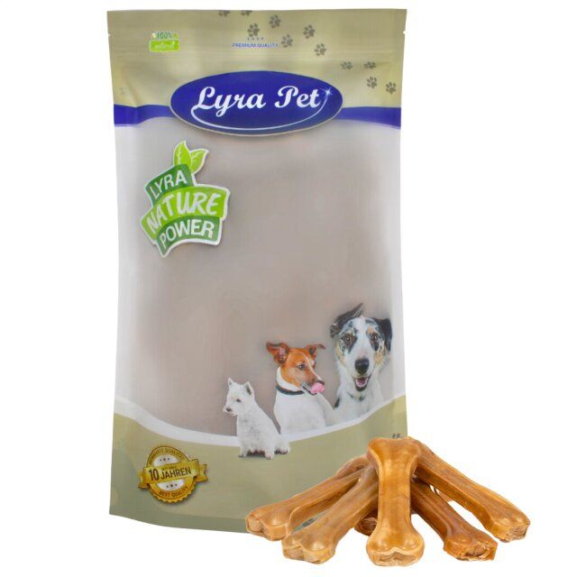 Verpackung mit Kauknochen. Aufdruck: Lyra Pet, Nature Power, 10 Jahre.