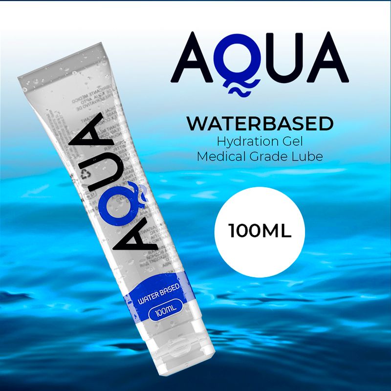 AQUA-Tube mit WATERBASED, Hydration Gel. 100ml. Auf blauem Hintergrund.