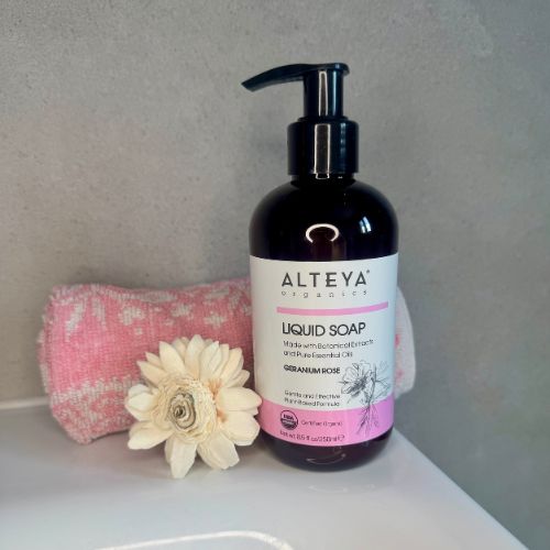Alteya Organics Muskateller und Rose Flüssigseife