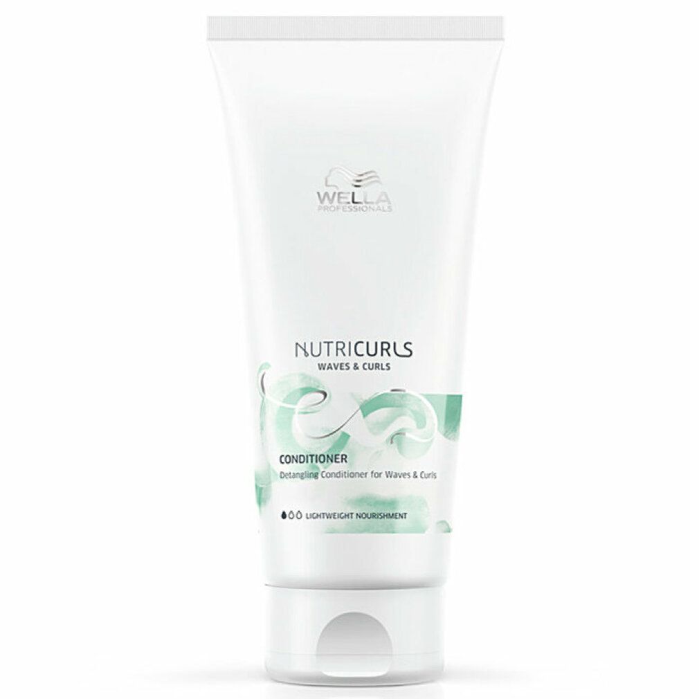Weiße Tube mit Wella-Logo und Nutricurls-Schriftzug. Conditioner für Wellen und Locken. Leichte Pflege.
