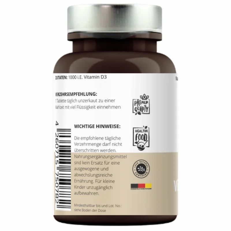 Rückseite der Vitamin D3 Flasche. Etikett mit Verzehrempfehlung, Hinweisen, Qualitätszeichen und Logo Vitamin Fuchs.