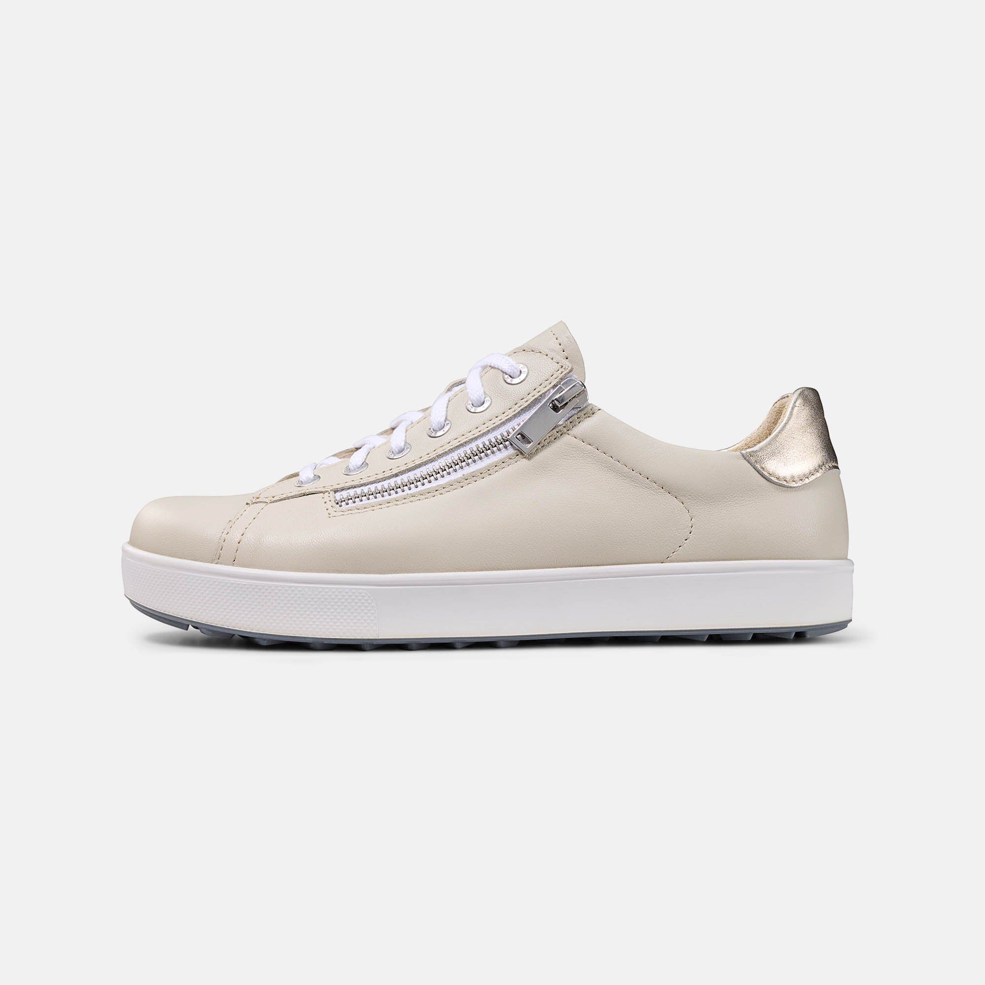 Beige Schnürschuh mit Reißverschluss und weißer Sohle. Goldfarbener Akzent an der Ferse. Seitenansicht.