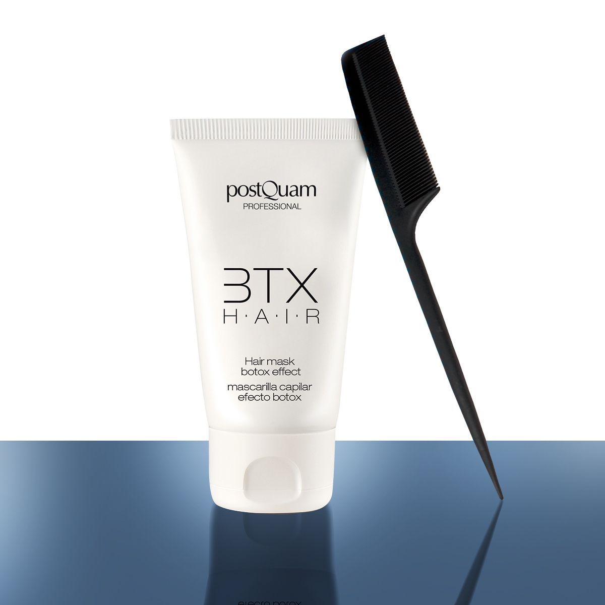 Weiße Tube mit schwarzem Aufdruck und schwarzem Kamm. Text: Postquam, 3TX HAIR, Hair mask botox effect, Mascarilla capilar efecto botox.