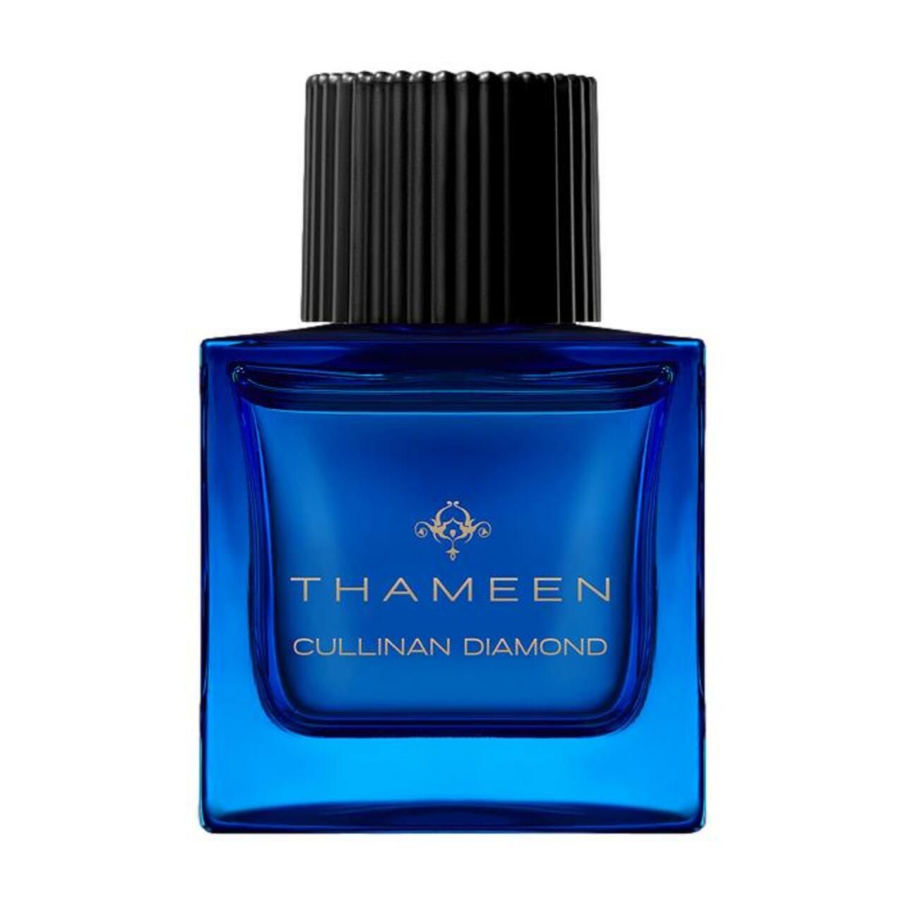 Blauer Flakon mit schwarzem Verschluss. Aufschrift: Thameen, Cullinan Diamond.