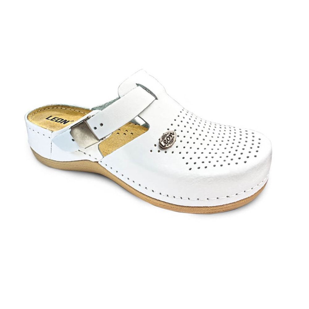 Weißer Leon 900 Komfortschuh, Größe 39. Clog-Design mit perforiertem Obermaterial. Verstellbarer Riemen. Marke Leon sichtbar.