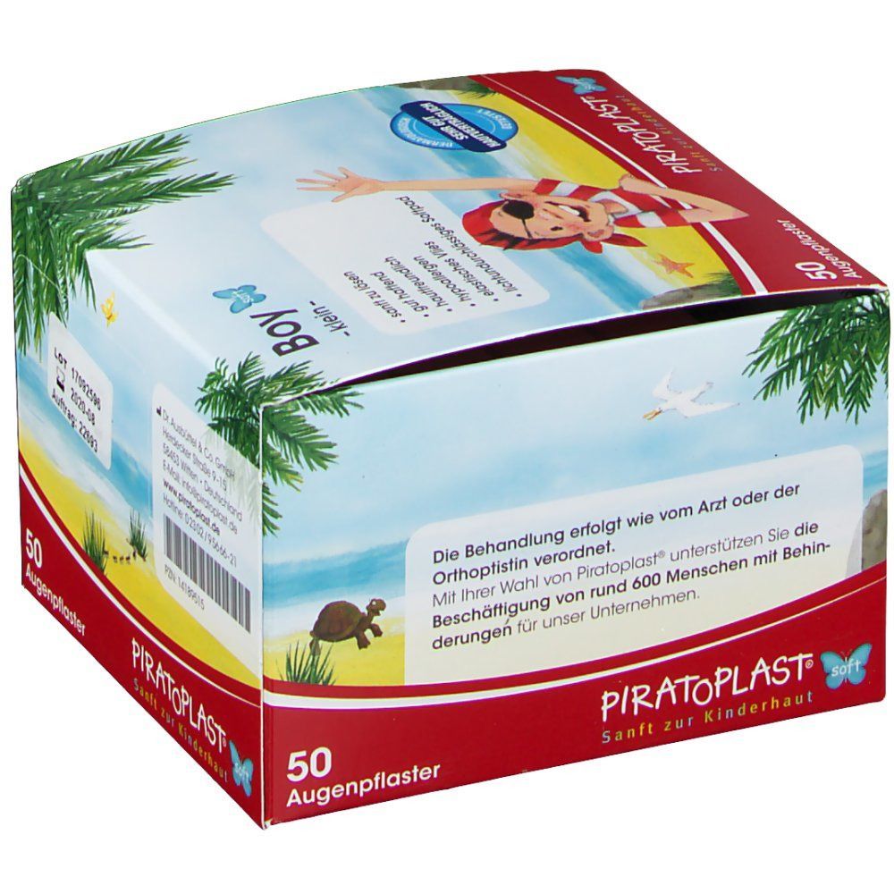 PIRATOPLAST® Boy soft klein-Box mit 50 Augenpflastern. Verpackung mit Piratenmotiv, Strandhintergrund und Produktinformationen.