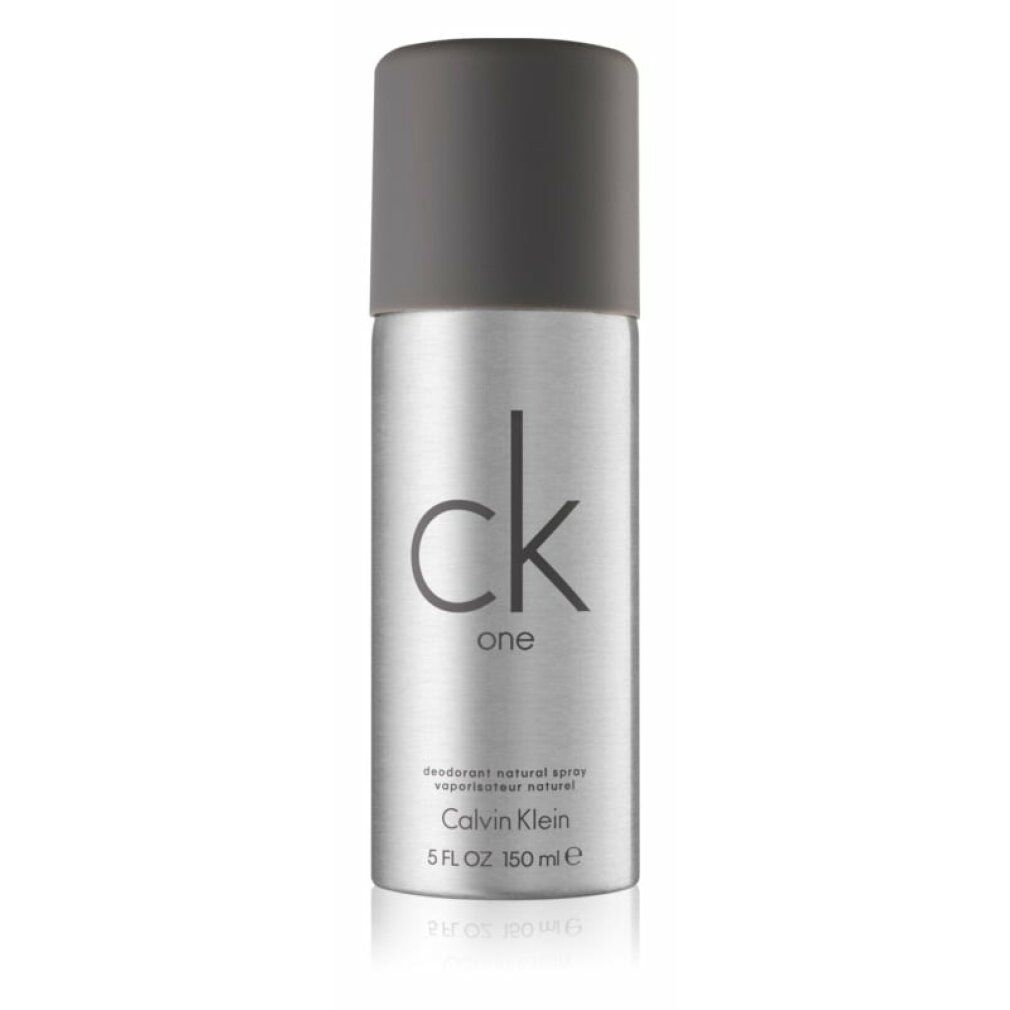 Deospray-Flasche mit dunkler Kappe und "ck one"-Logo. "Calvin Klein" und Volumenangabe sind sichtbar.