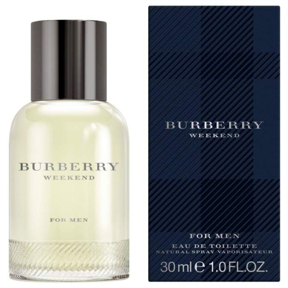 Burberry Weekend Eau de Toilette für Männer. Flakon mit silbernem Deckel und rechteckige Verpackung. Aufschrift: Burberry Weekend, For Men.