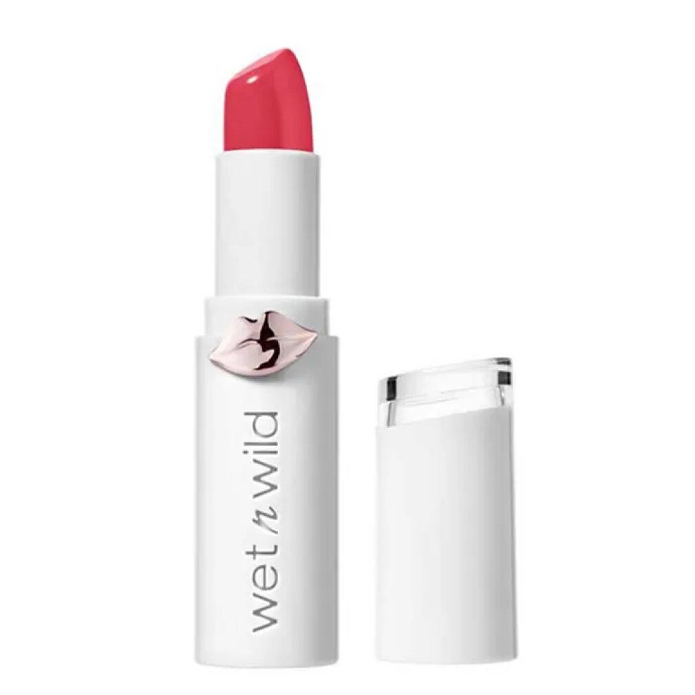 Wet n Wild Megalast Lipstick Shine Finish Strawberry Lingerie