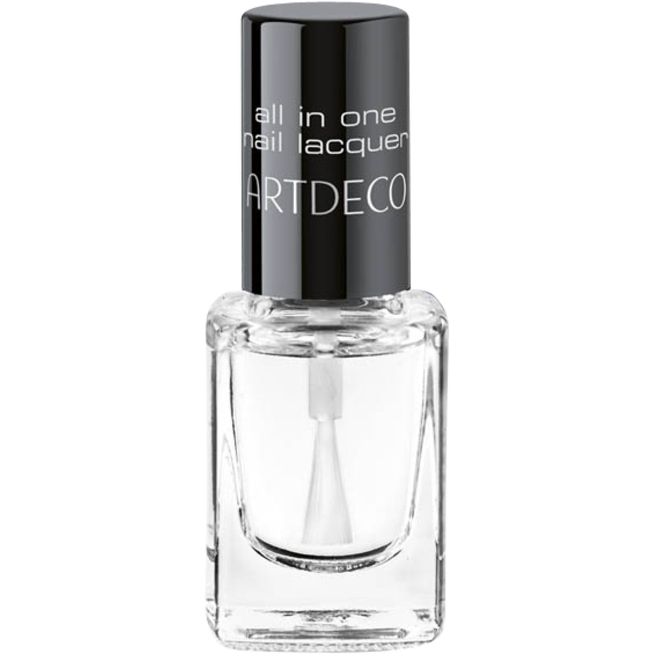 Klare Nagellackflasche mit schwarzem Deckel und Bürste. Produktname und Marke sind auf dem Flaschenhals sichtbar.