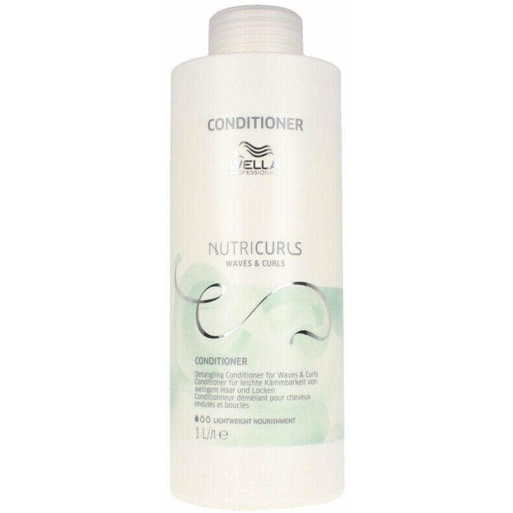 Weiße Flasche mit Conditioner-Aufschrift. Marke Wella Eimi Nutricurls. Text: Waves & Curls, Conditioner für Wellen und Locken. 1 Liter.