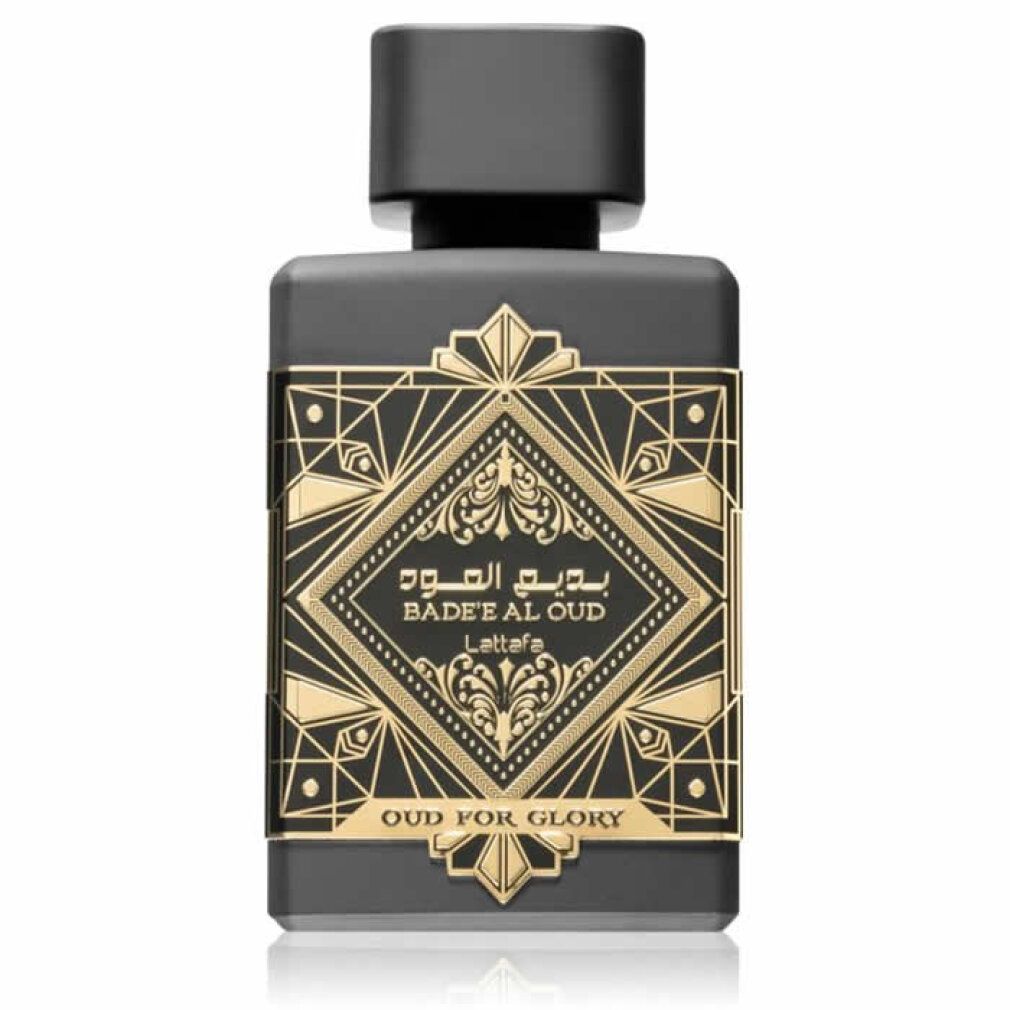 Schwarze Flasche mit goldfarbenen Verzierungen. Goldfarbene Schrift: "Badee' Al Oud" und "Oud for Glory".