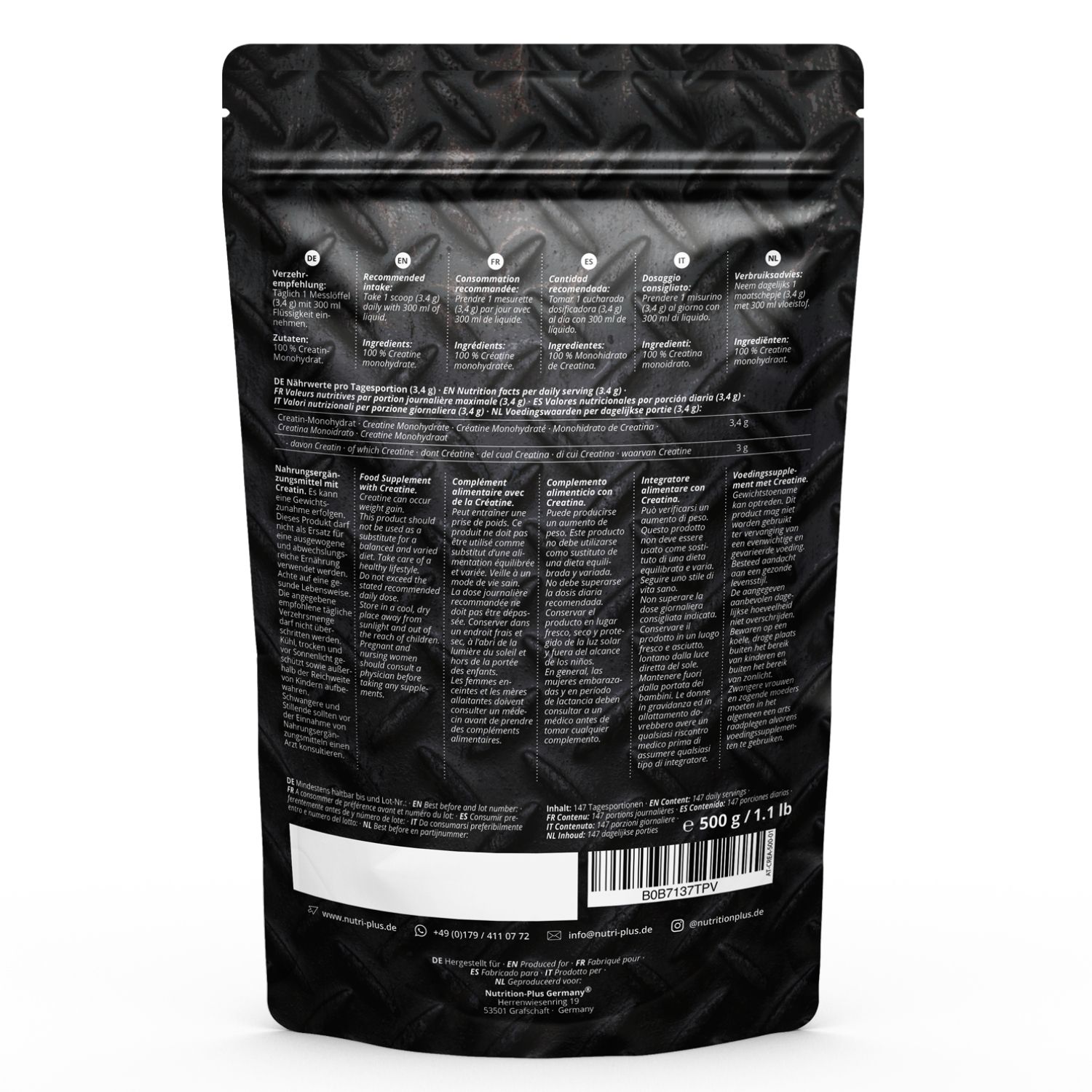 Schwarzer Beutel mit Produktinformationen. Enthält Creatin-Monohydrat, Vitamin B12. Gewicht: 500g/1.1lb. Hintergrundmuster: Riffelblech.