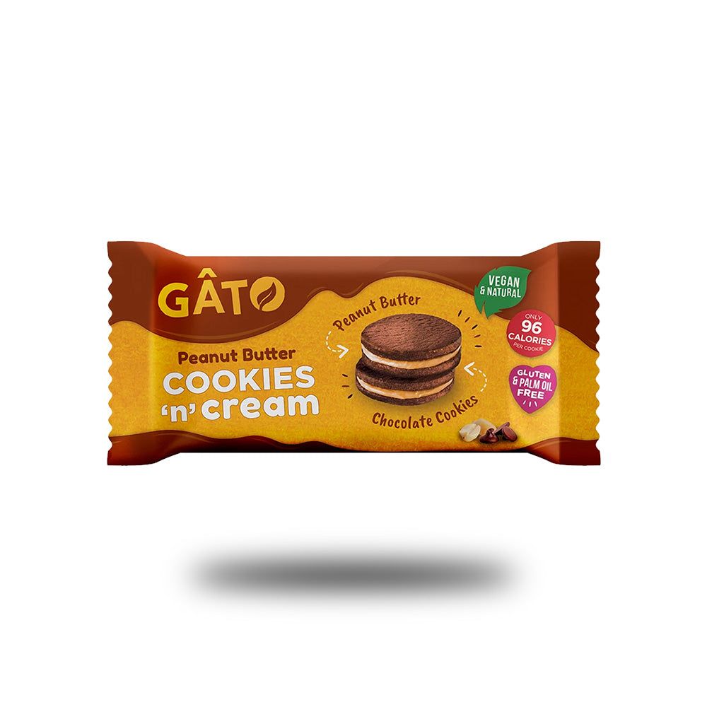 Verpackung mit Gâto Cookies & Cream Erdnussbutter. Aufschrift: Vegan, glutenfrei, palmölfrei, 96 Kalorien.