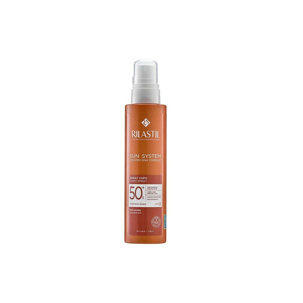 RILASTIL Sun System Spray Vapo SPF 50+ in einer orangefarbenen Sprühflasche.
