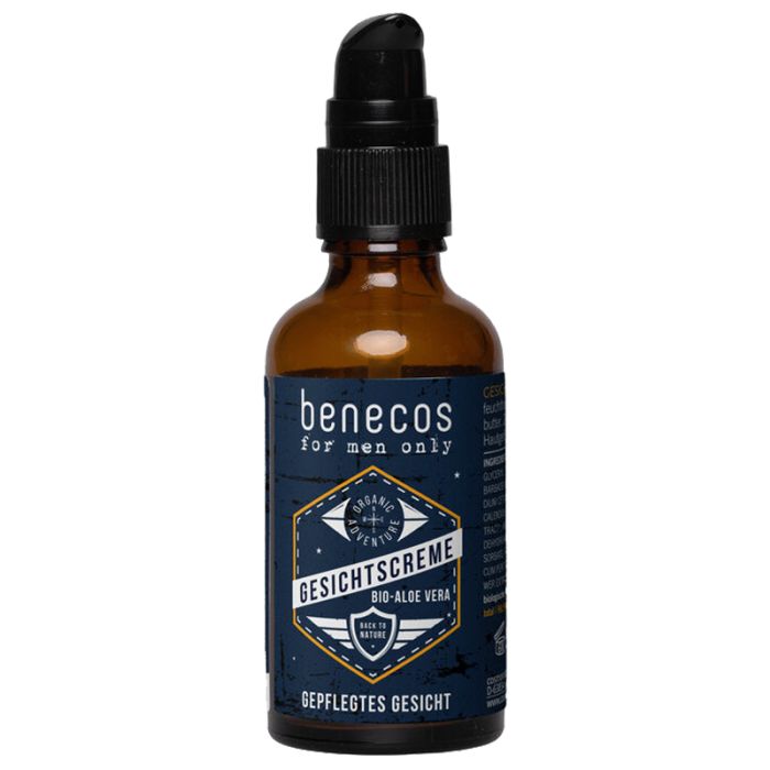 Braune Glasflasche mit schwarzem Pumpkopf. Aufkleber mit Schriftzug "Benecos for men only Gesichtscreme Bio-Aloe Vera".