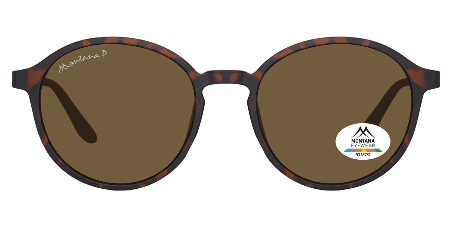 Runde Sonnenbrille mit braunen Gläsern und braun-gemustertem Rahmen. Montana Eyewear Logo auf dem Glas und Bügel.