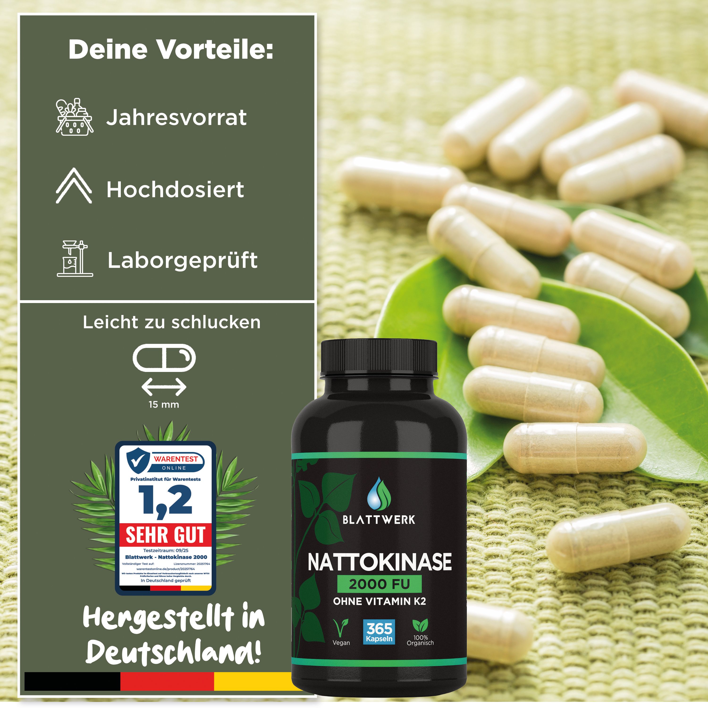 Schwarze Flasche mit Kapseln, daneben lose Kapseln. Siegel: 1,2 Sehr Gut. Text: Hergestellt in Deutschland. Vorteile: Jahresvorrat, hochdosiert.