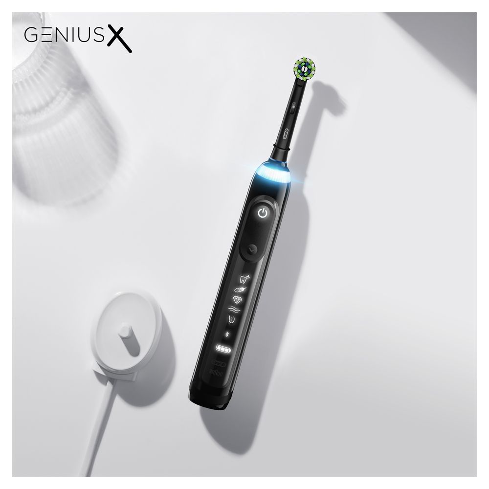 Oral-B - Elektrische Zahnbürste "Genius X - Midnight Black" in Schwarz