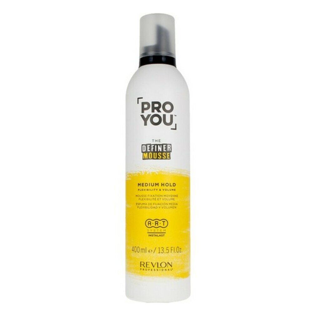 Weiß-gelbe Flasche mit schwarzem Deckel. Aufschrift: PRO YOU, THE DEFINER MOUSSE, MEDIUM HOLD, 400ml/13.5 fl.oz, REVLON PROFESSIONAL.