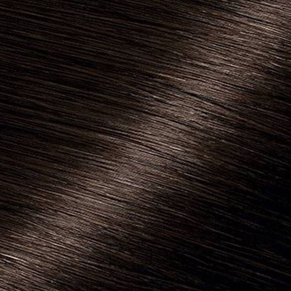 Nahaufnahme von dunkelbraunem Haar. Die Haarstruktur ist deutlich sichtbar.