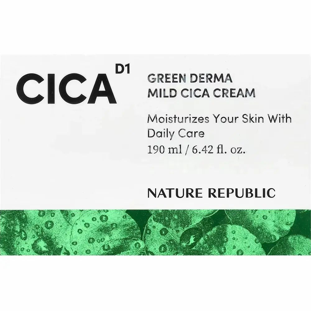 Weißer Tiegel mit grüner CICA-Aufschrift, Green Derma Mild Cica Cream, Nature Republic. Text: Moisturizes Your Skin With Daily Care, 190 ml.