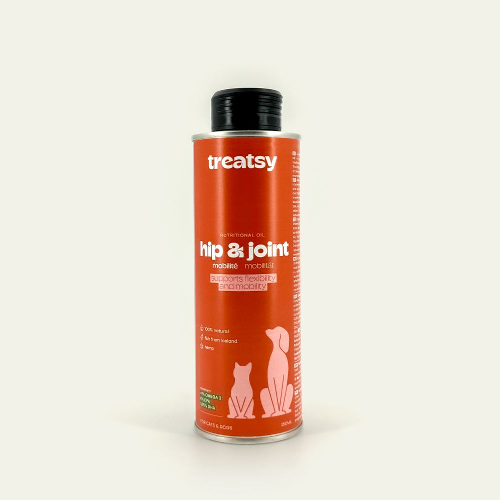 Orangefarbene Flasche mit schwarzem Deckel. Aufschrift: Treatsy, hip & joint, Mobilität. Illustrationen von Katze und Hund.