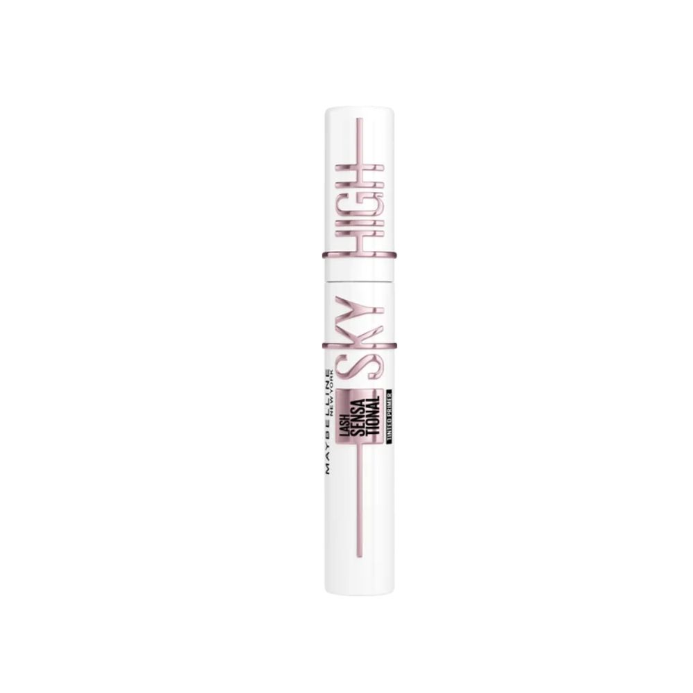 Maybelline Sky High Mascara in Weiß mit rosa Bürste und goldenen Schriftzügen.