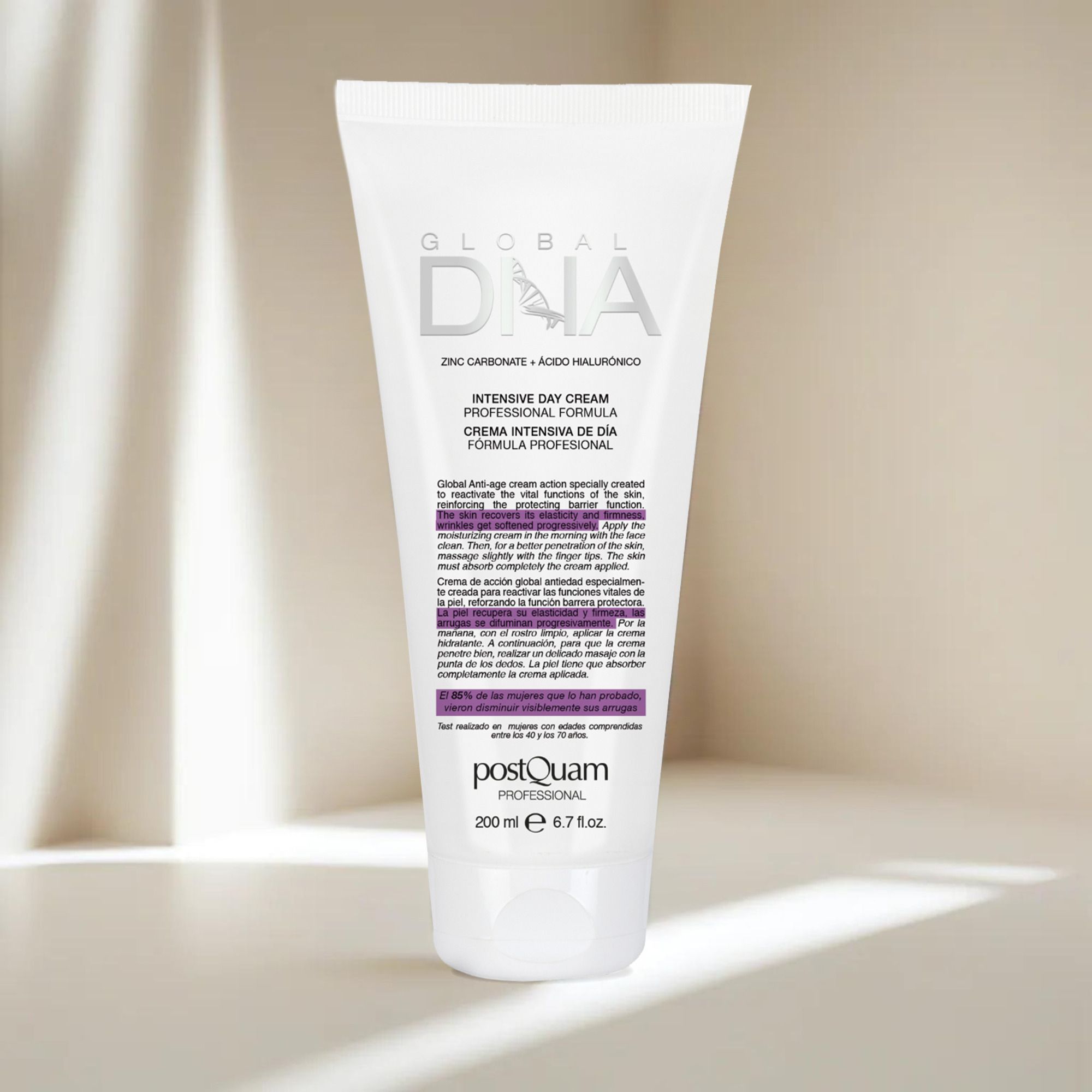 Weiße Tube mit Produkttext. Aufschrift: Global DNA, Intensive Day Cream. Marke: Postquam. Volumen: 200 ml.