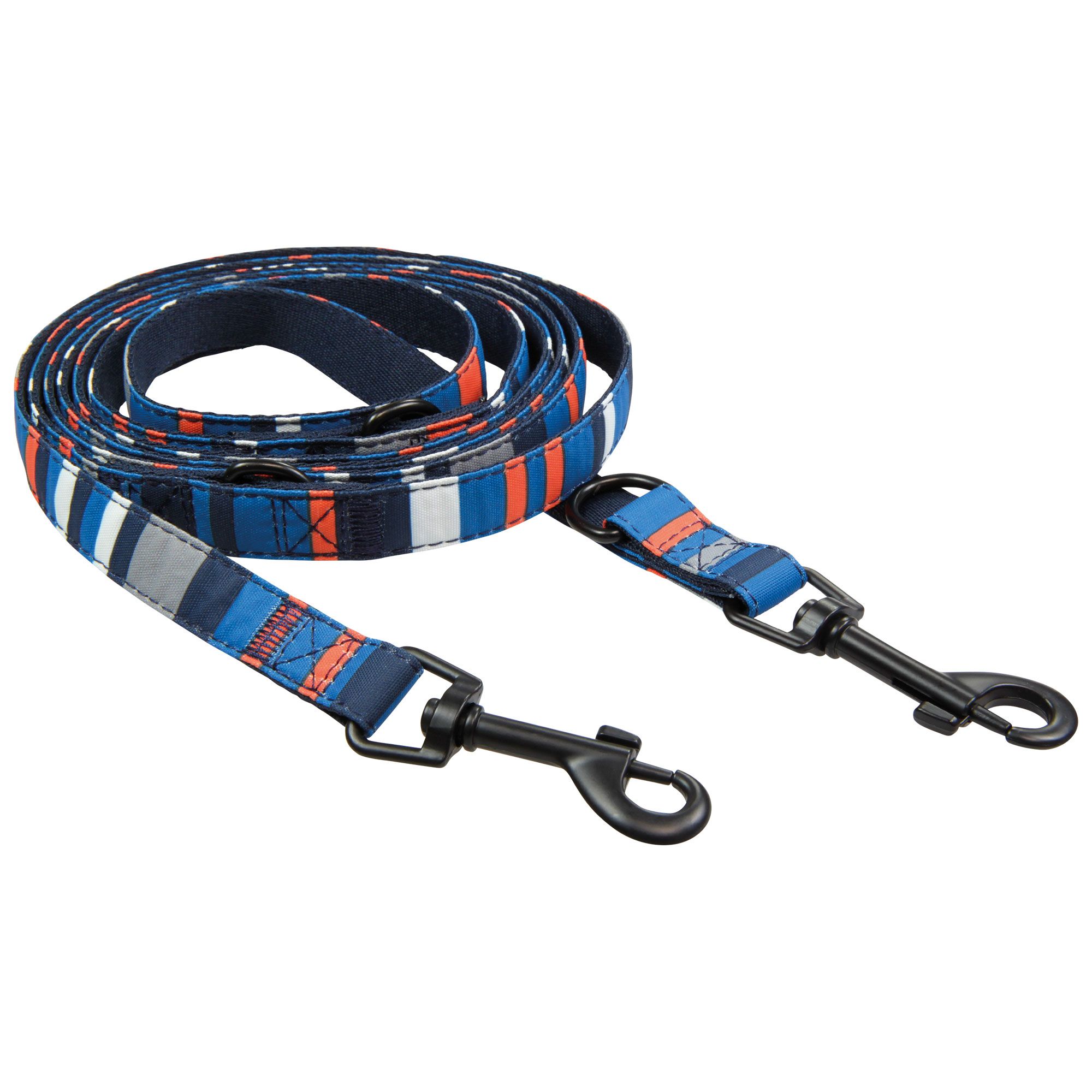Hundeleine aus blauem, orange-weiß gestreiftem RPET-Gewebe mit schwarzen Karabinerhaken.