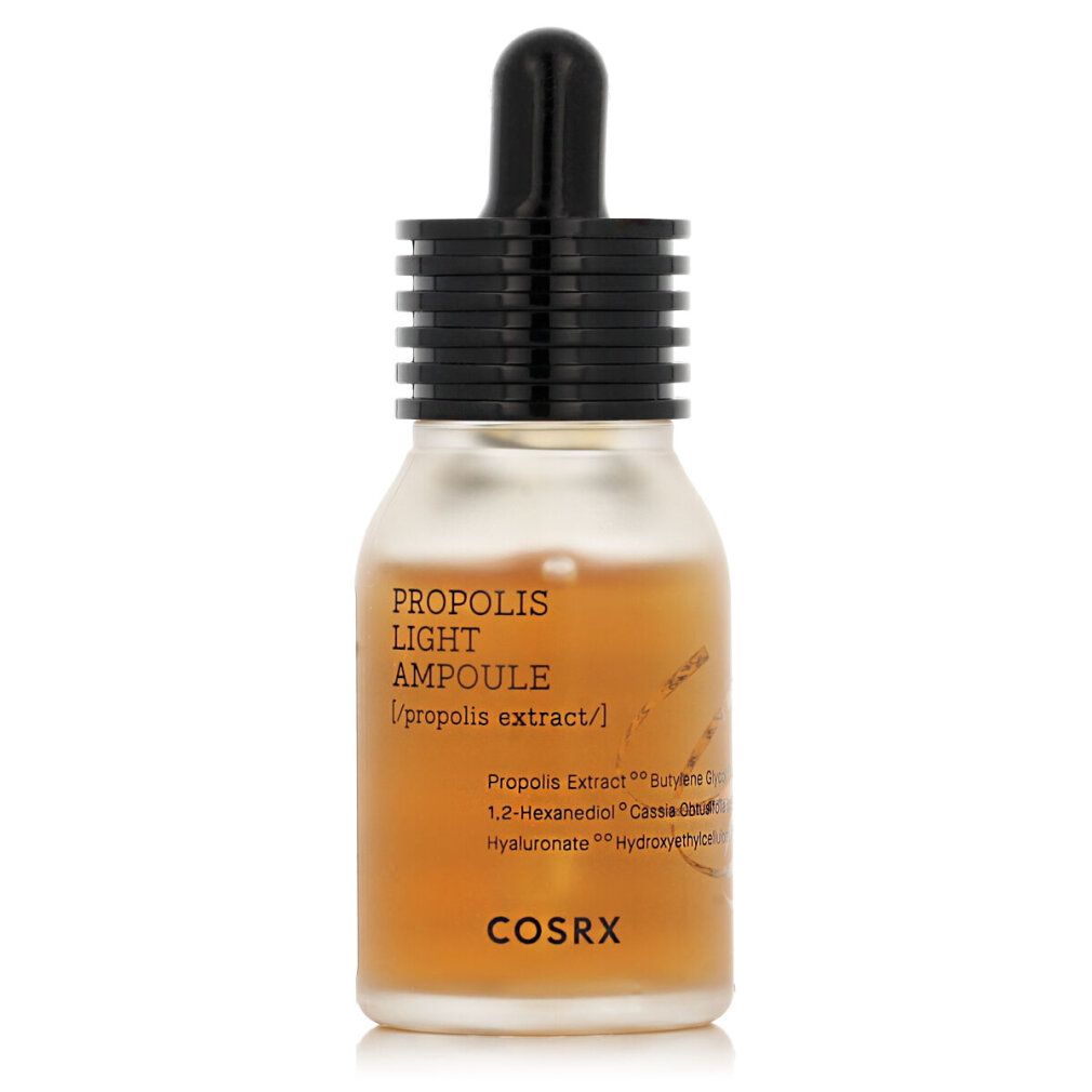 Klarflasche mit schwarzem Deckel. Beschriftung: Propolis Light Ampulle, Inhaltsstoffe. Marke: COSRX.