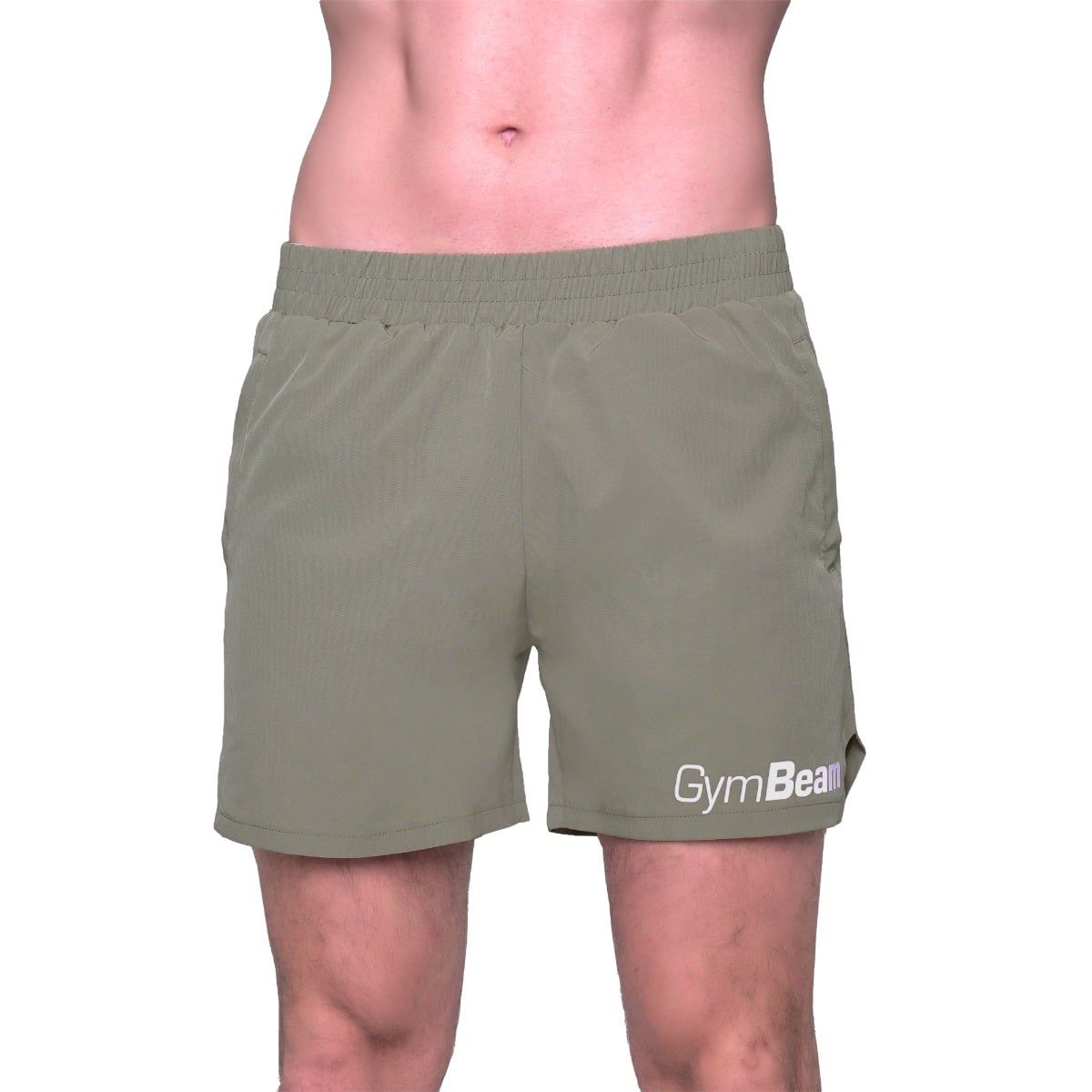 Vorderansicht grüner Herren-Shorts mit GymBeam-Logo.