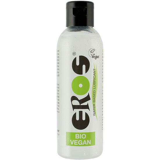 Transparente Flasche mit schwarzem Deckel. Aufschrift EROS, grüner Kreis, BIO VEGAN. Vegan-Siegel.
