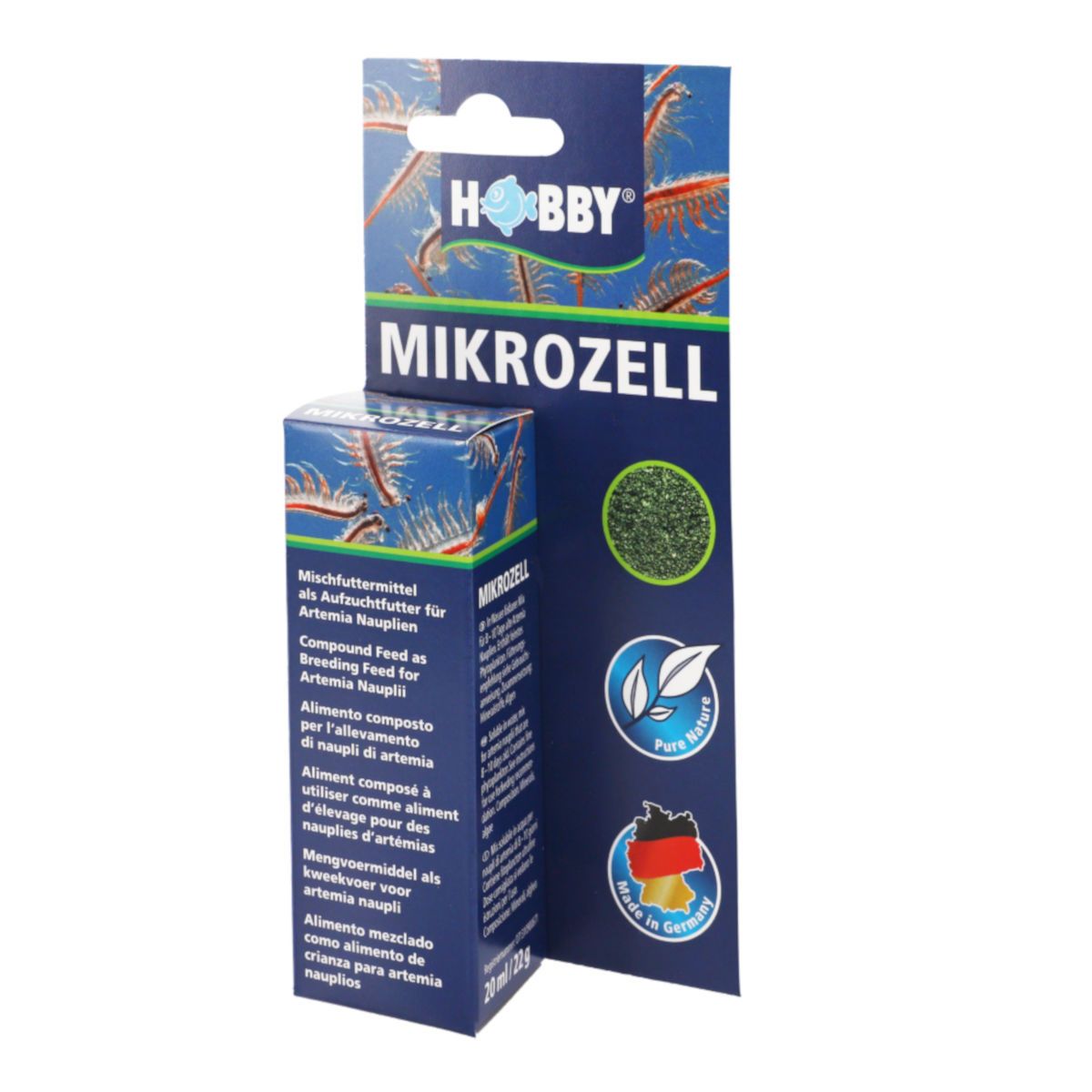 Blau-weiße Verpackung mit Produktname und Logo. Grünliches Futterbeispiel. "Made in Germany"-Siegel.