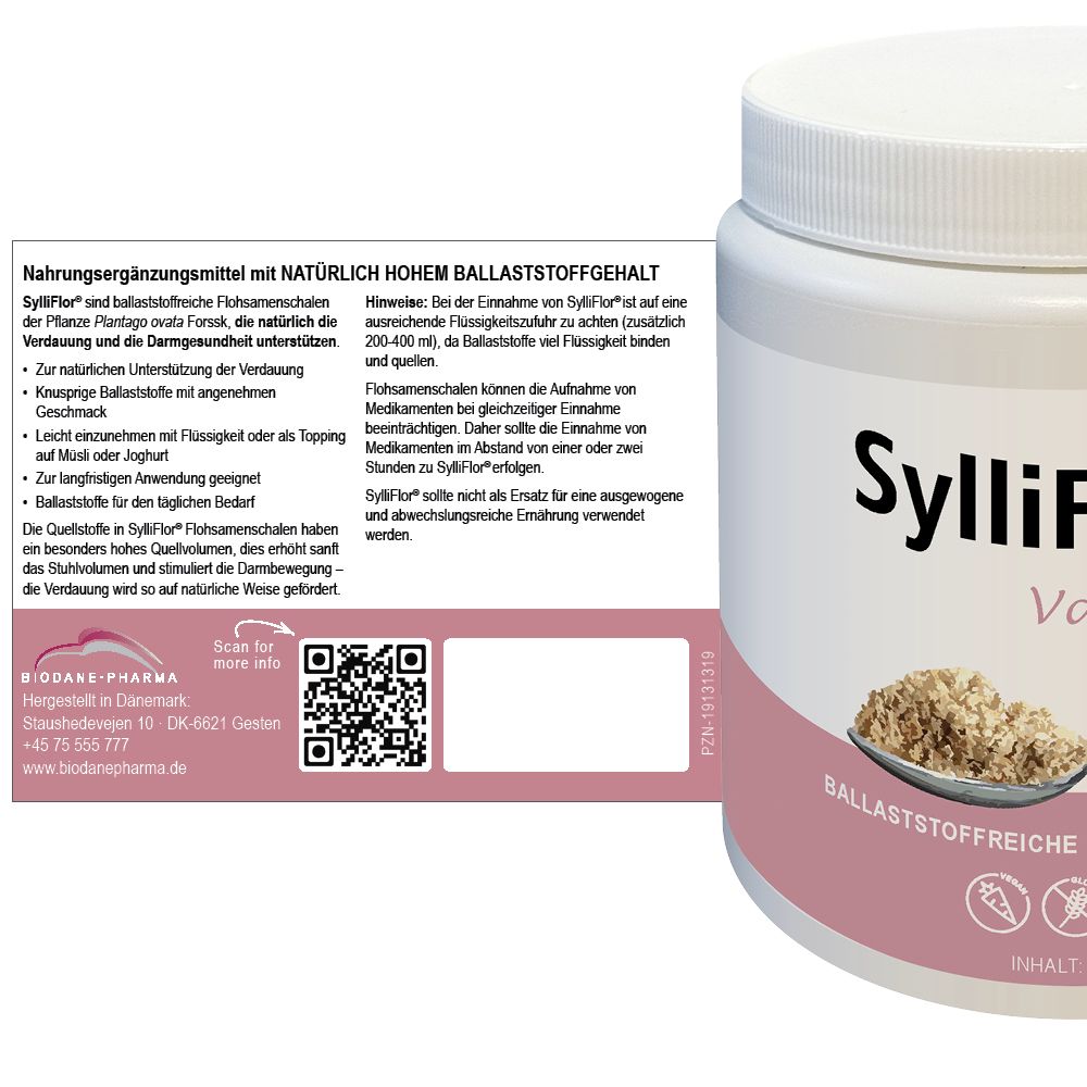 Produktglas mit Etikett. Text: Nahrungsergänzungsmittel mit hohem Ballaststoffgehalt. SylliFlor Vanille. QR-Code. Text: Ballaststoffreiche Flohsamenschalen.