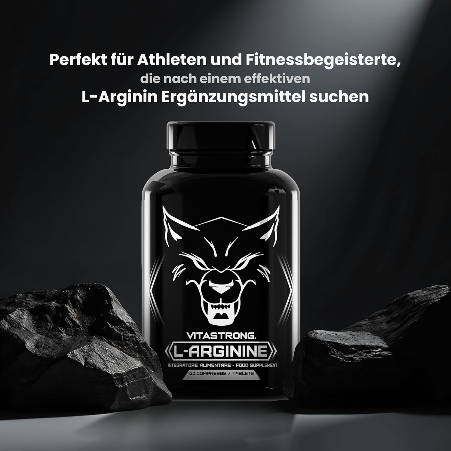 Schwarze Flasche Vitastrong L-Arginin vor dunklem Hintergrund mit Steinen. Text: 120 Tabletten. Nahrungsergänzungsmittel.