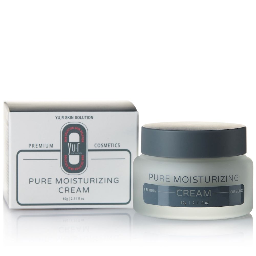 Creme-Glas mit Deckel und Karton. Aufschrift: Pure Moisturizing Cream. Marke: Yu.R.