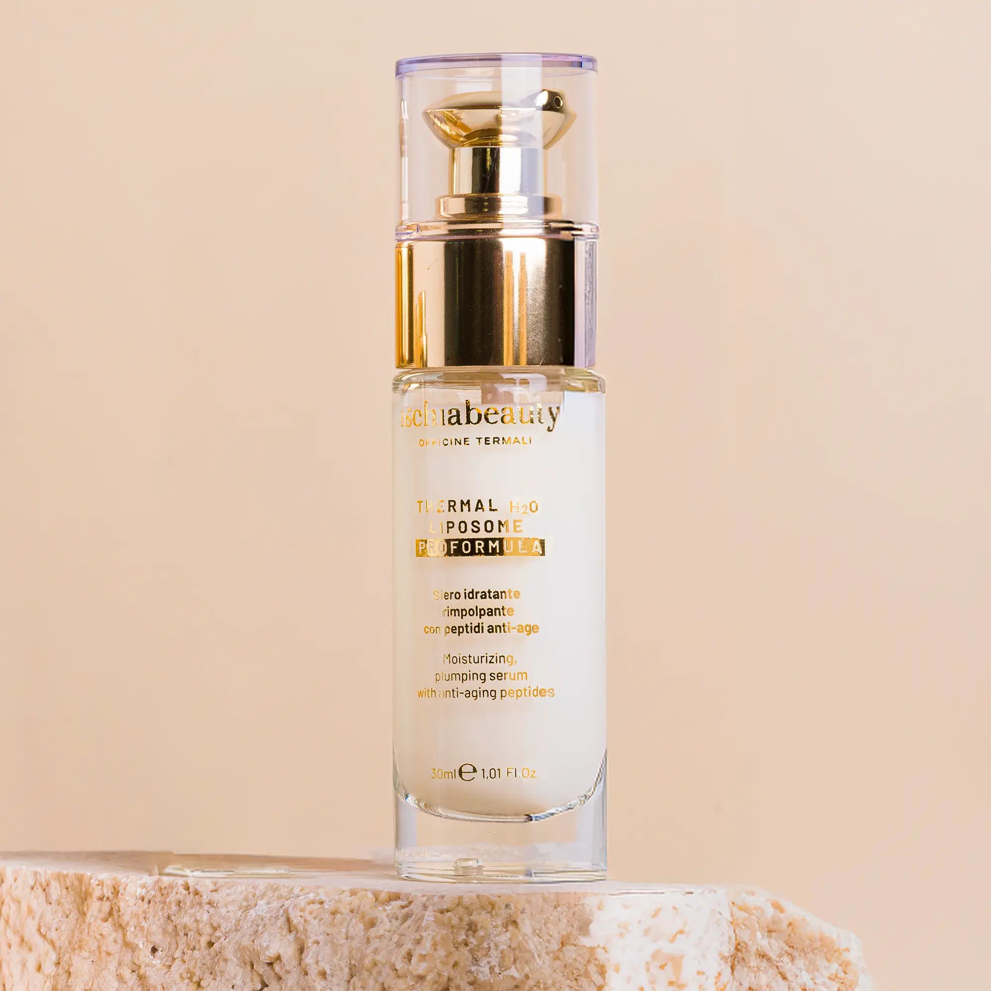 Creme-Flakon mit goldener Kappe. Aufschrift: ischiabeauty, Thermal H2O Liposome Proformula. Text in Italienisch und Englisch.