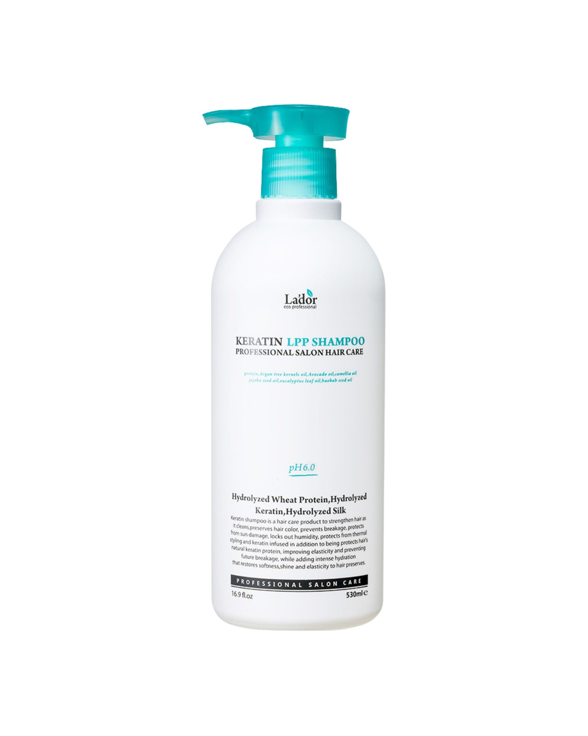 Weiße Shampoo-Flasche mit blauem Pumpkopf. Aufschrift: Lador Keratin LPP Shampoo. pH 6.0. Enthält hydrolysiertes Weizenprotein, Keratin und Seide.