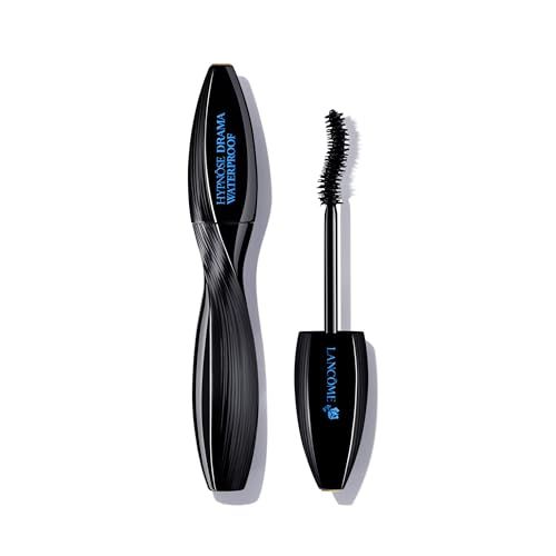 Schwarze Mascara-Tube und Bürste. Aufschrift: Hypnose Drama Waterproof. Bürste mit gebogener Form.