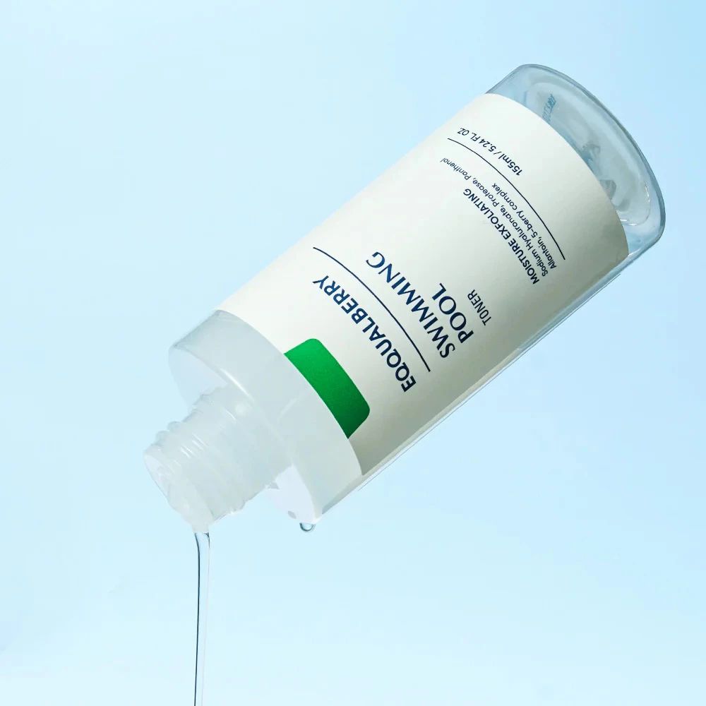 EQQUALBERRY Swimming Pool Toner – Erfrischender Gesichtstoner mit Hyaluronsäure