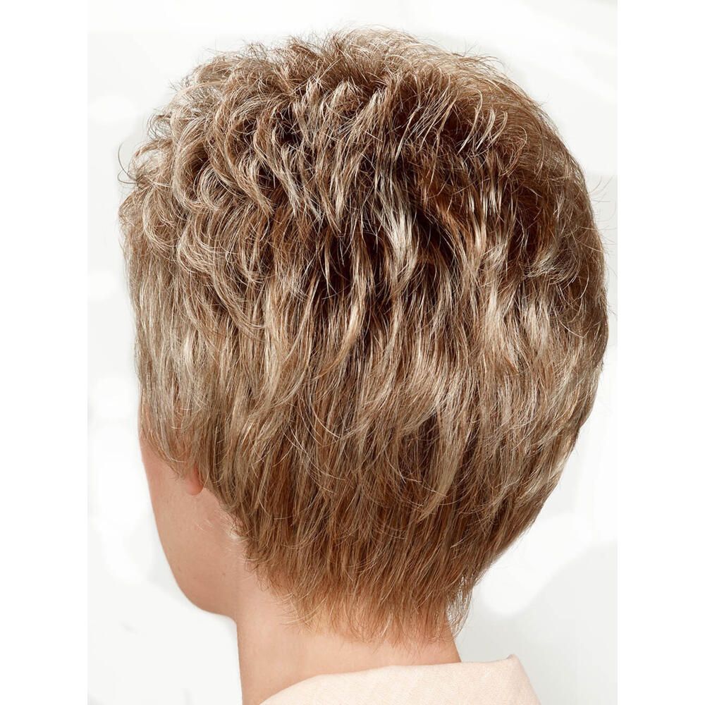 Kurzhaarperücke mit blonden Strähnen. Rückansicht. Beige Bluse.