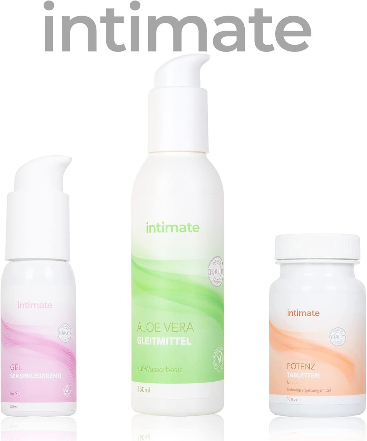 Drei Flaschen. Links: Gel. Mitte: Aloe Vera Gletmittel. Rechts: Potenz. Alle mit dem Logo Intimate.