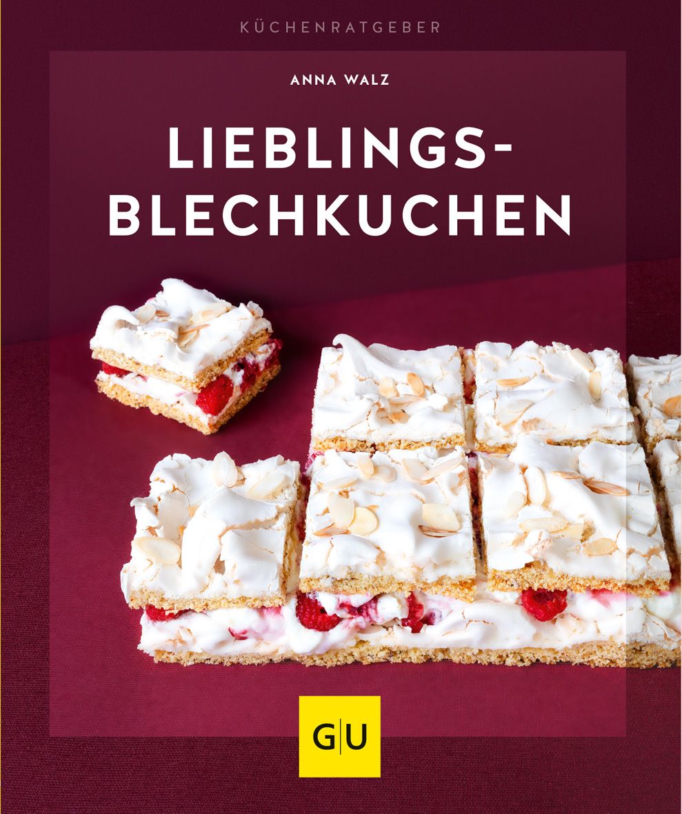 Buchcover mit Titel „Lieblings-Blechkuchen“. Kuchenstücke mit Baiser und Himbeeren. GU-Logo.